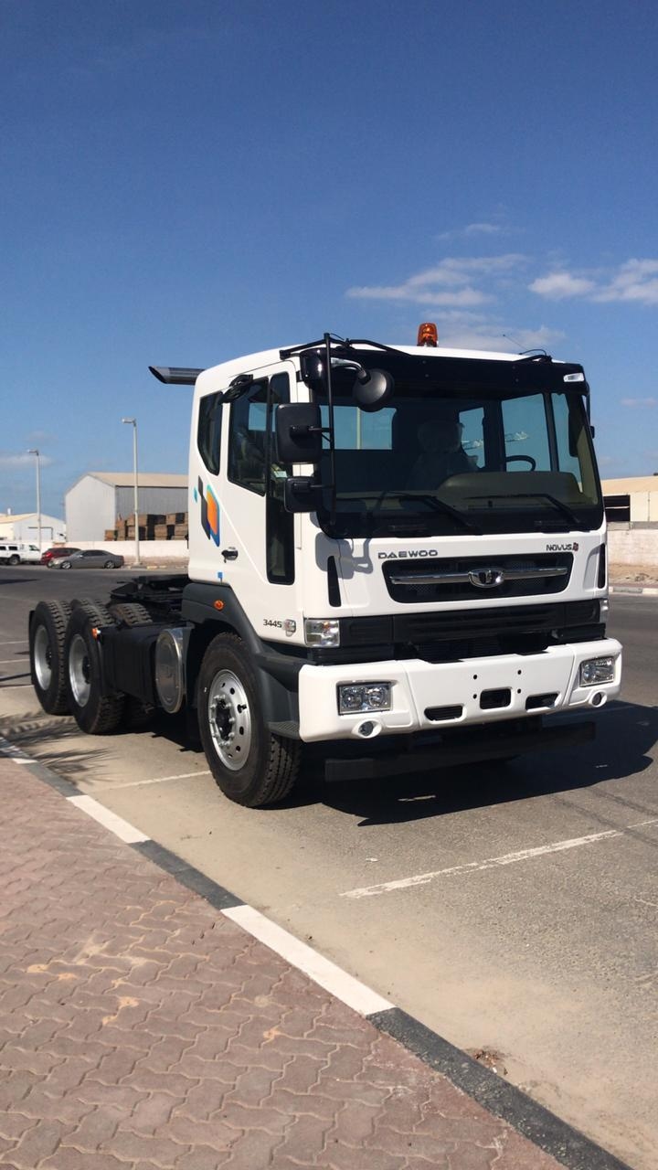 Daewoo CL4TC Novus Tractor (450PS,16S,HUB)