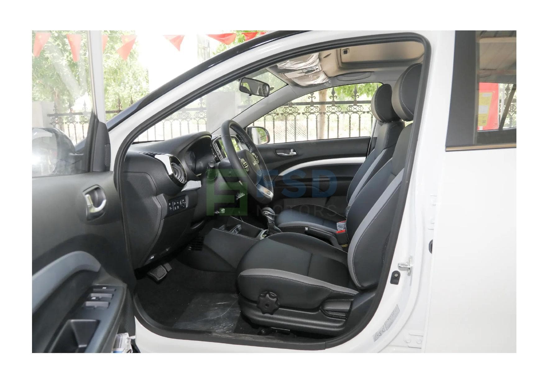 KIA  KX1 